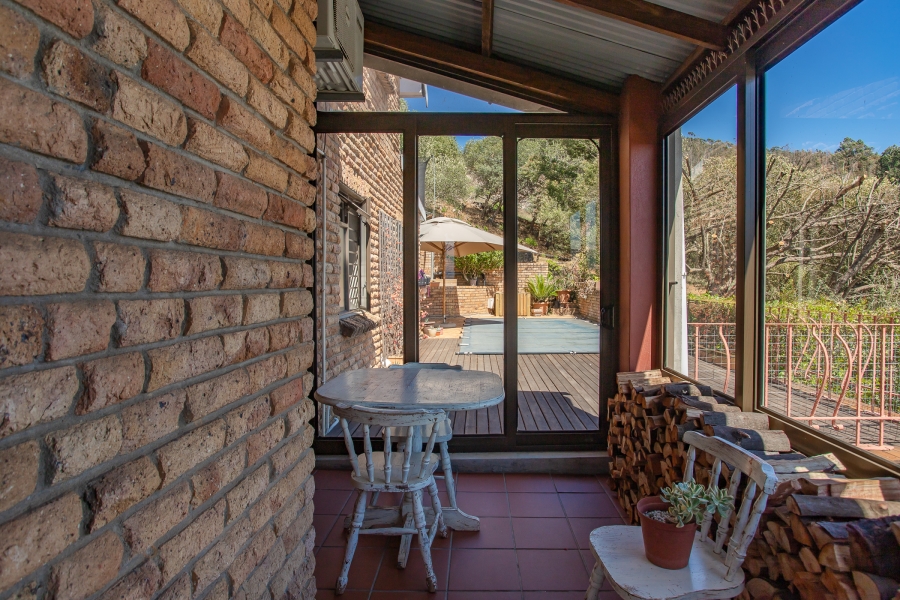 4 Bedroom Property for Sale in Bertville Western Cape